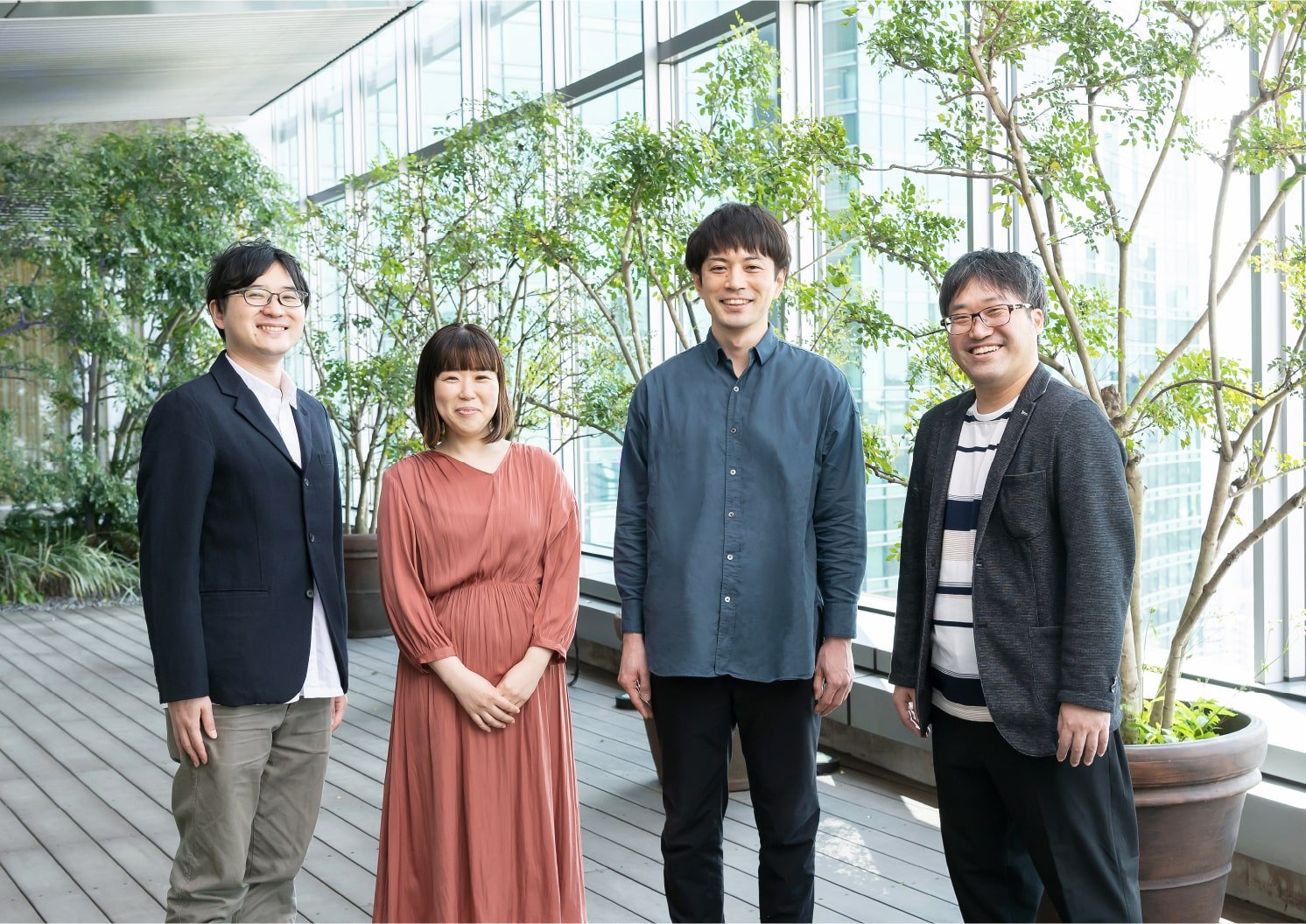 「2039ビジョンプロジェクト」プロジェクトメンバー（左から針尾さん、豊島さん、足立さん、佐々木さん）