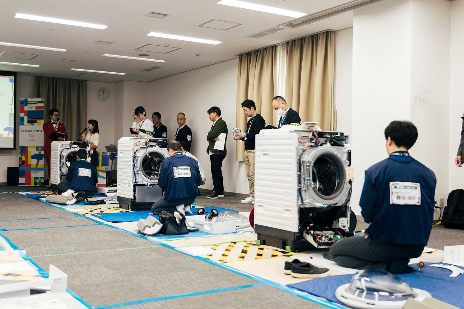 洗濯機会場全体の様子 | Make New Magazine「未来の定番」をつくるために、パナソニックのリアルな姿を伝えるメディア