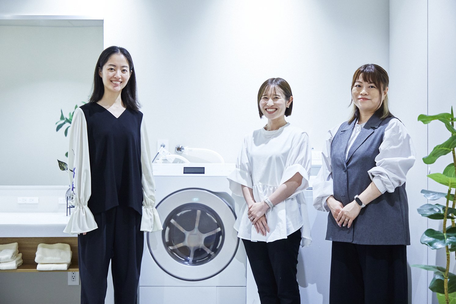 ハヤカワさん、五明さん、柴山さん | Make New Magazine「未来の定番」をつくるために、パナソニックのリアルな姿を伝えるメディア