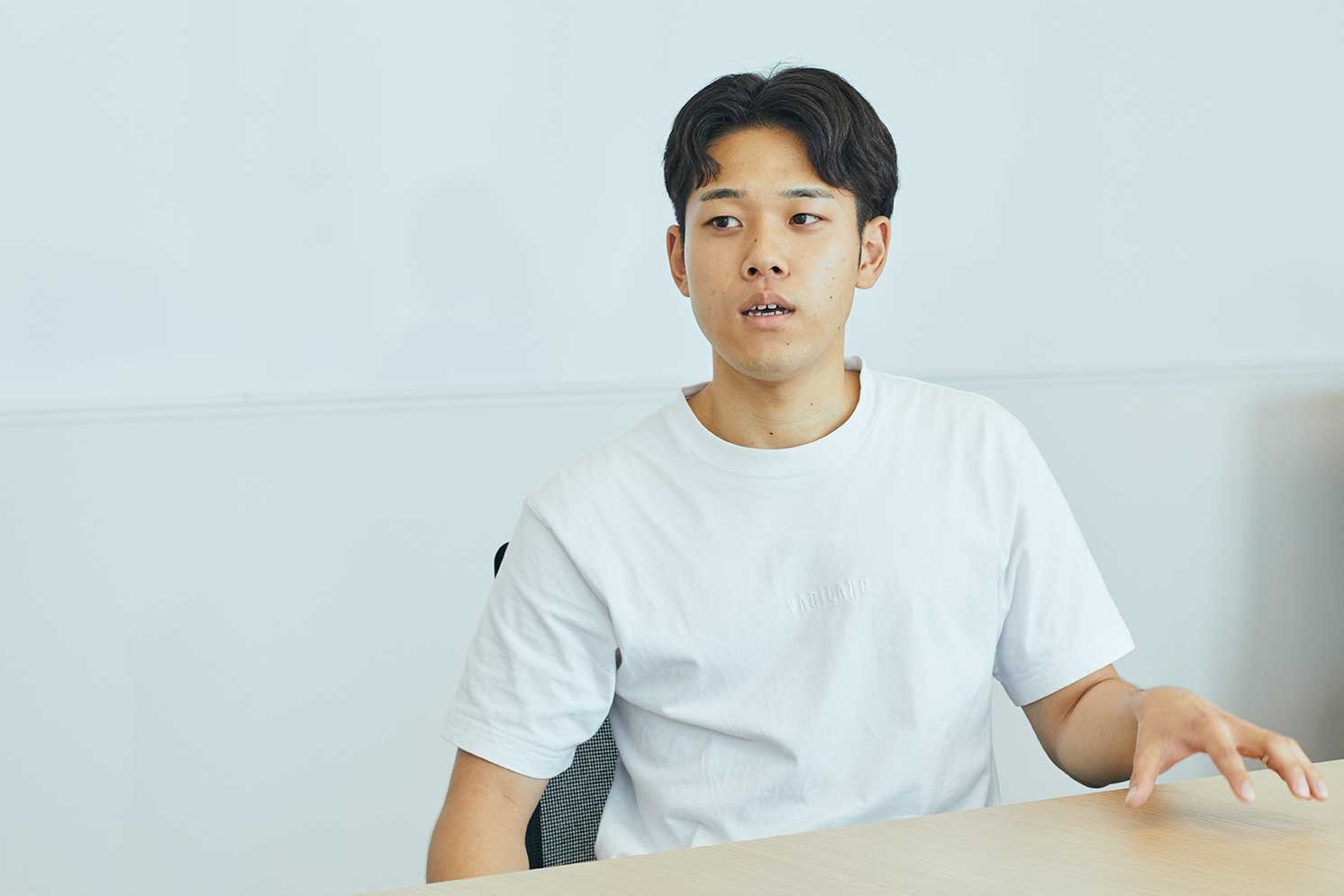 取材の様子の写真。竪山開（たてやま・かい） | Make New Magazine「未来の定番」をつくるために、パナソニックのリアルな姿を伝えるメディア