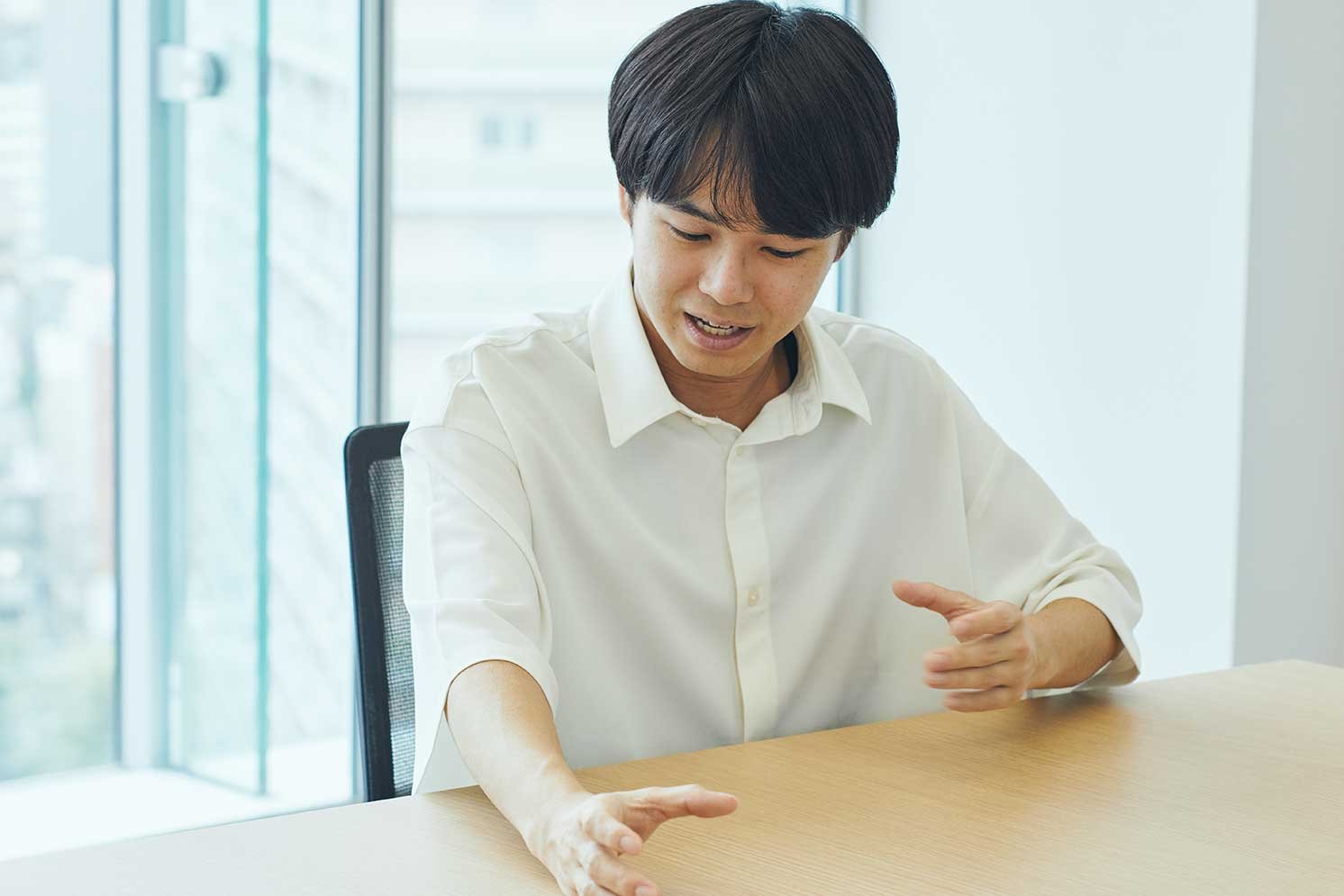 取材の様子の写真。 筧万里（かけひ・ばんり） | Make New Magazine「未来の定番」をつくるために、パナソニックのリアルな姿を伝えるメディア