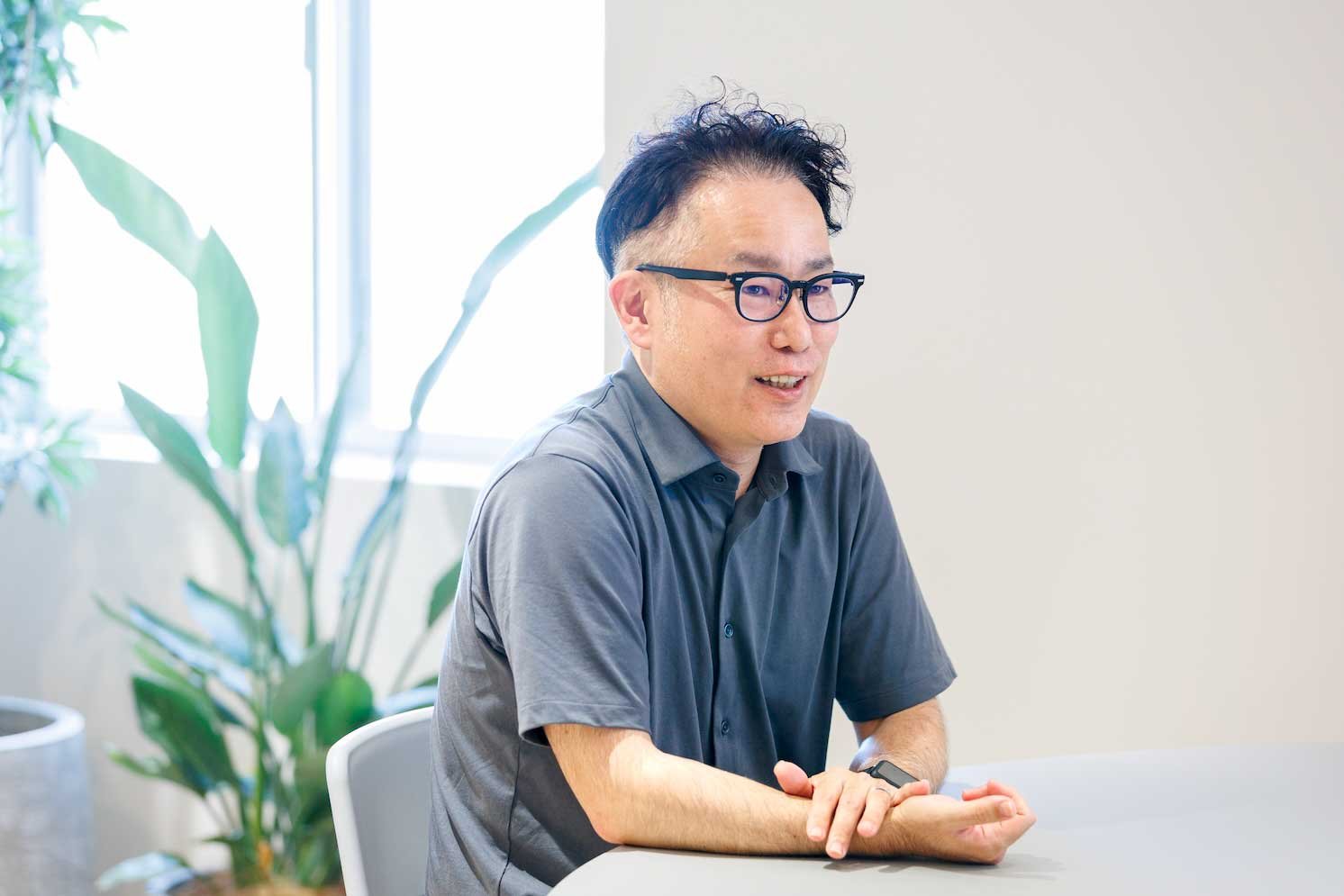取材の様子の写真。立花徹 | Make New Magazine「未来の定番」をつくるために、パナソニックのリアルな姿を伝えるメディア